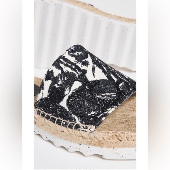 Stella McCartney Gaia Embroidered Mushroom Slides - Picture 2 of 3